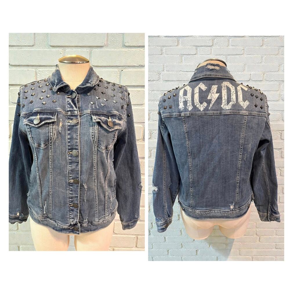 Torrid 2 (2X‎ 18/20) AC/DC Concert Band Rock Metal Studded Blue Denim Jacket